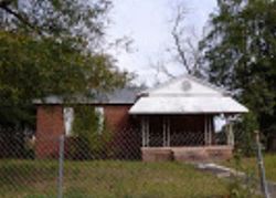 Pre-foreclosure in  W JORDAN ST Pensacola, FL 32501