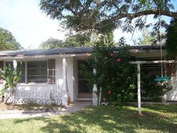 Pre-foreclosure in  LAKE RIDGE DR Sarasota, FL 34237