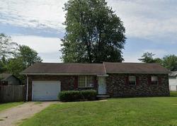 Pre-foreclosure in  SHADY CT Evansville, IN 47712