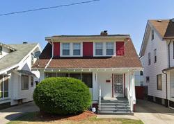 Pre-foreclosure in  GARDEN RD Cleveland, OH 44112
