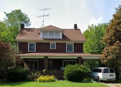 Pre-foreclosure in  SELMA AVE Youngstown, OH 44504