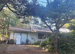 Pre-foreclosure in  SEA MIST AVE Depoe Bay, OR 97341