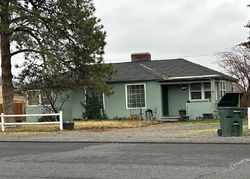 Pre-foreclosure in  8TH ST Umatilla, OR 97882