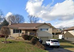 Pre-foreclosure in  JERRY LN Monroeville, PA 15146