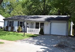 Pre-foreclosure in  SCARLET DR Belleville, IL 62220