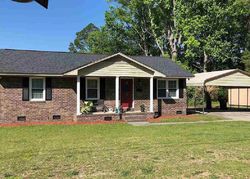 Pre-foreclosure in  BEVERLY DR Cheraw, SC 29520