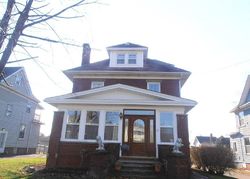 Pre-foreclosure in  18TH ST NW Canton, OH 44703