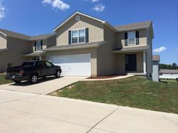 Pre-foreclosure Listing in EQUESTRIAN DR WINFIELD, MO 63389