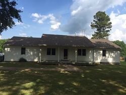 Pre-foreclosure in  INDEPENDENCE RD Millington, TN 38053