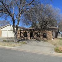 Pre-foreclosure in  77TH ST Lubbock, TX 79424