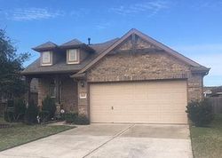 Pre-foreclosure in  NICKEL CANYON DR Rosharon, TX 77583