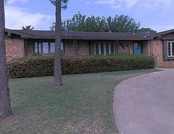 Pre-foreclosure Listing in WESTWOOD CT LAMESA, TX 79331