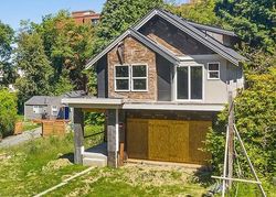 Pre-foreclosure Listing in WALLINGFORD AVE N SEATTLE, WA 98133