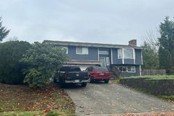 Pre-foreclosure in  28TH PL SW Federal Way, WA 98023