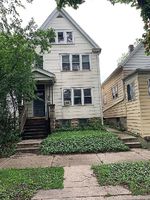 Pre-foreclosure in  N 41ST ST Milwaukee, WI 53208