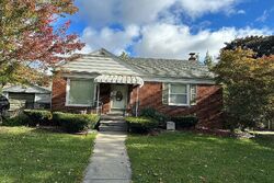 Pre-foreclosure in  OUTER DR Dearborn, MI 48124