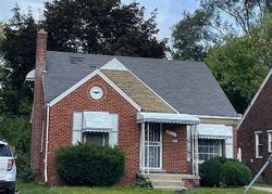 Pre-foreclosure in  TACOMA ST Detroit, MI 48205