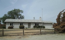 Pre-foreclosure in  LAKOTA RD Apple Valley, CA 92308