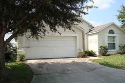 Pre-foreclosure in  SADDLE RIDGE DR Davenport, FL 33896