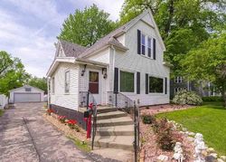 Pre-foreclosure in  E GROVE ST Bloomington, IL 61701