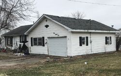 Pre-foreclosure Listing in DOGWOOD DR ARTHUR, IL 61911