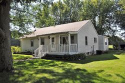 Pre-foreclosure in  N MADISON ST Kewanna, IN 46939