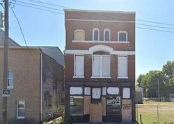 Pre-foreclosure Listing in W MARKET ST LOUISVILLE, KY 40203