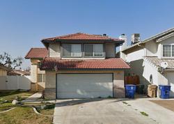 Pre-foreclosure in  WOODGLEN DR Bakersfield, CA 93311