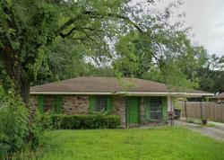 Pre-foreclosure in  N LITTLE JOHN DR Baton Rouge, LA 70815