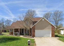 Pre-foreclosure in  MIMOSA DR Granite City, IL 62040