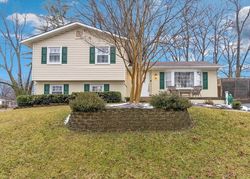 Pre-foreclosure Listing in HILLCREST RD ODENTON, MD 21113