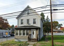 Pre-foreclosure in  MAIN ST Sayreville, NJ 08872