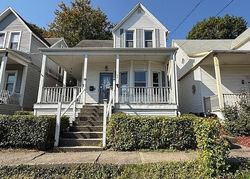 Pre-foreclosure in  GROTTO CT Watervliet, NY 12189