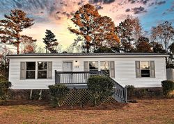 Pre-foreclosure in  KING ESTATES RD Jacksonville, NC 28540