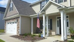 Pre-foreclosure in  WEDGEFIELD DR Raeford, NC 28376