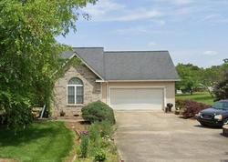 Pre-foreclosure in  INDIAN HILLS ST Hickory, NC 28601
