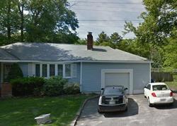 Pre-foreclosure in  DAMON AVE Holbrook, MA 02343