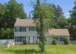 Pre-foreclosure in  TROY SCHENECTADY RD Schenectady, NY 12309