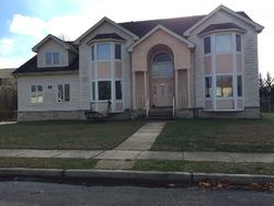 Pre-foreclosure in  BUTTELL AVE Lakewood, NJ 08701