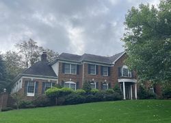Pre-foreclosure Listing in INDEPENDENCE DR BASKING RIDGE, NJ 07920