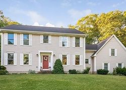 Pre-foreclosure in  PARADISE AVE Hamden, CT 06514