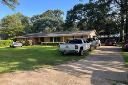 Pre-foreclosure in  CATALPA DR Natchez, MS 39120