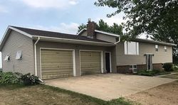 Pre-foreclosure Listing in FAIRVIEW AVE REVERE, MN 56166