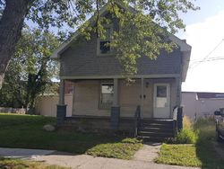 Pre-foreclosure in  HAMILTON AVE NW Grand Rapids, MI 49504