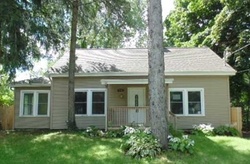 Pre-foreclosure in  W HOLMES RD Lansing, MI 48910