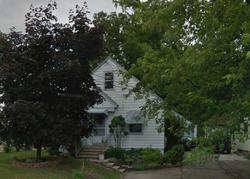 Pre-foreclosure in  HORTON AVE SE Grand Rapids, MI 49507