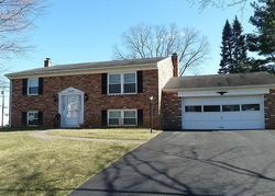 Pre-foreclosure in  WOODSIDE DR Hagerstown, MD 21740