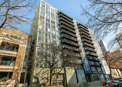 Pre-foreclosure in  W BRIAR PL M Chicago, IL 60657