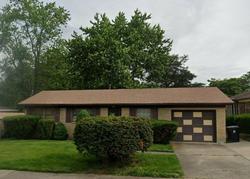 Pre-foreclosure in  COLMAR DR Louisville, KY 40211