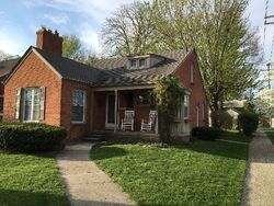 Pre-foreclosure in  DOGWOOD LN Bessemer, AL 35023